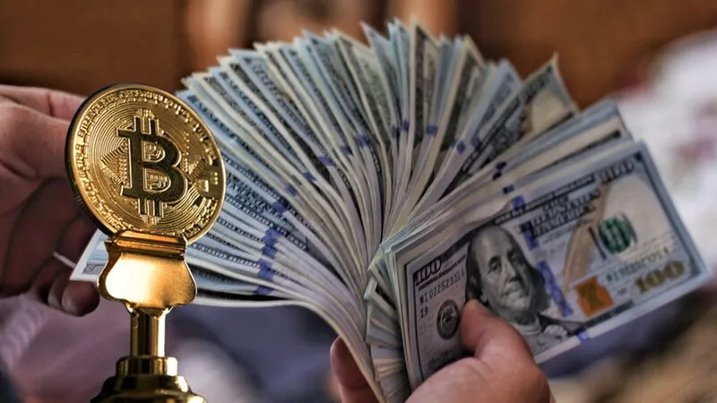 bitcoin-usd-1607926982709974444715-crop-16079270424271500012488-jpg